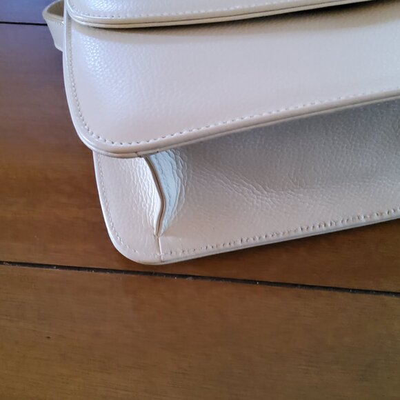 COACH Very Elegant White Crossbody Bag - Picture 5 of 11